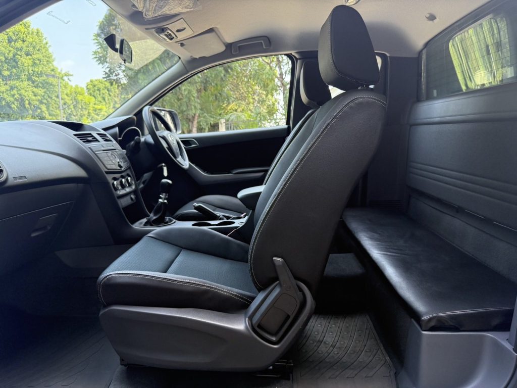 ขาย 2019 Mazda BT-50 PRO 2.2 MT มือสอง กรุงเทพฯ WowCar ขายรถมือสองในประเทศไทย