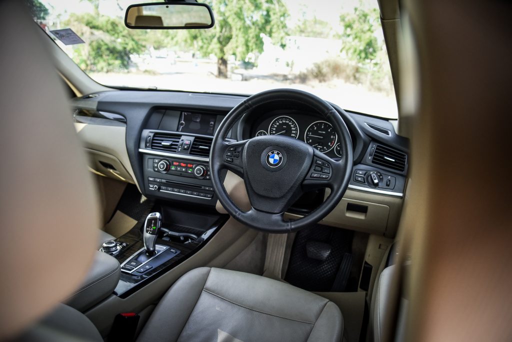 2012 BMW ขายรถมือสองในประเทศไทย
