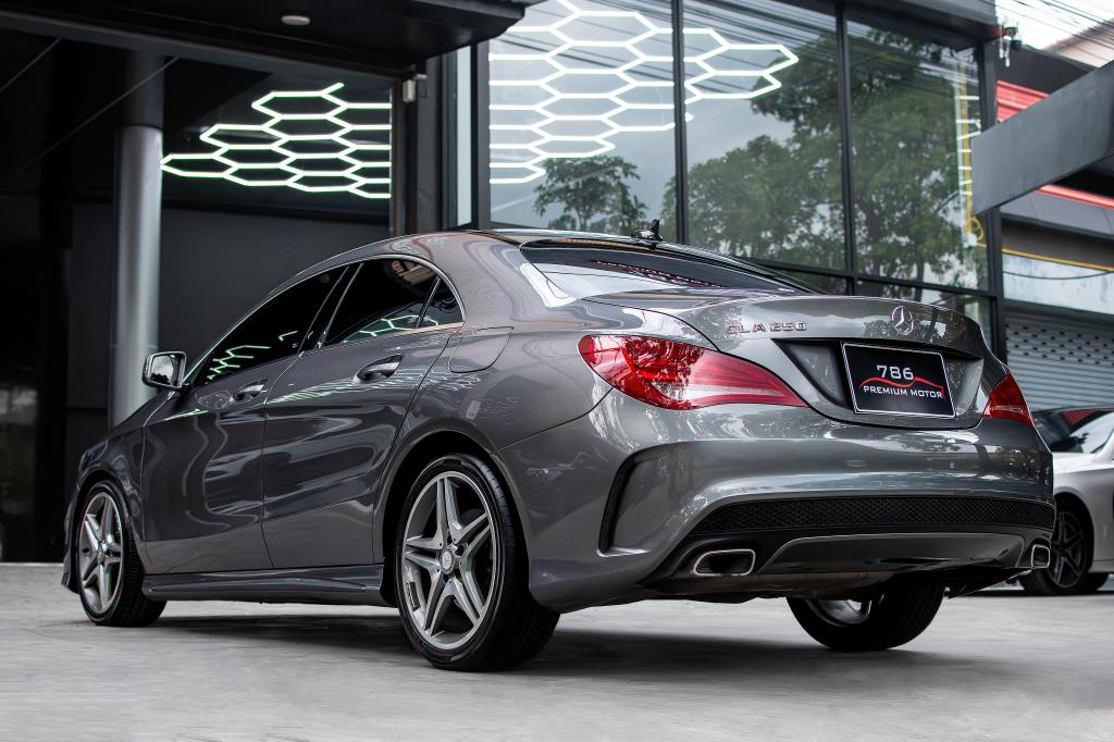 2017 Mercedes-Benz ขายรถมือสองในประเทศไทย