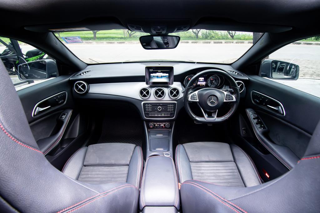 2017 Mercedes-Benz ขายรถมือสองในประเทศไทย